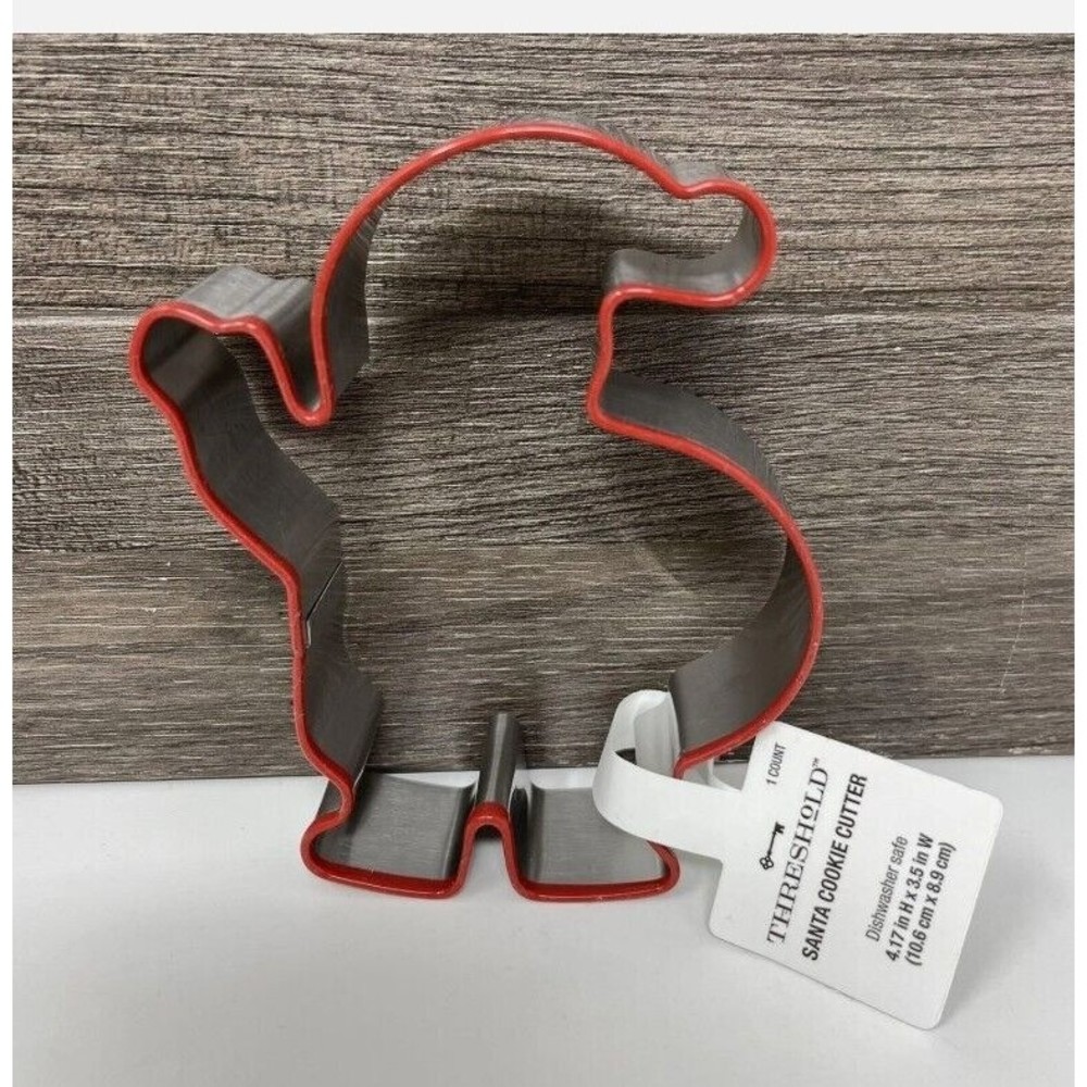 NEW Threshold Santa Cookie Cutter Metal Baking Christmas Holiday Bake Shape - Picture 2 of 5
